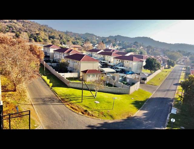 2 BEDROOM TOWNHOUSE FOR SALE IN MEYERSDAL